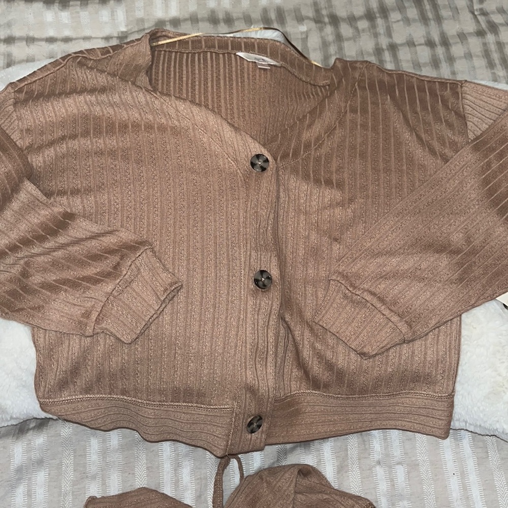 Secret Treasures Two Piece Pajama Set Camel Color Cami and Sweater 8-10 Medium